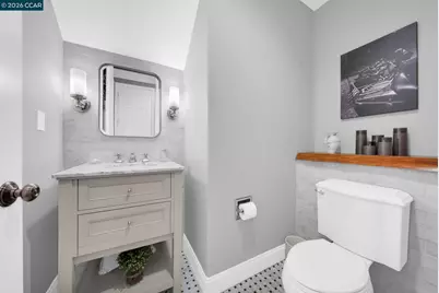 477 Arguello Dr, Benicia, CA 94510 - Photo 21