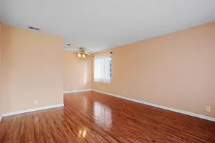 1040 Mohr Ln, Concord, CA 94518 - Photo 5