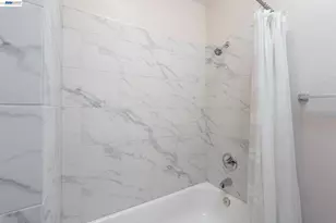 14 Heritage Oaks Rd, Pleasant Hill, CA 94523 - Photo 25