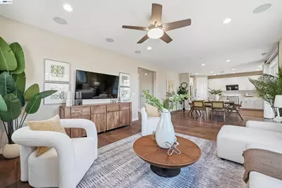 515 Tananger Heights Ln, Pleasant Hill, CA 94523 - Photo 9