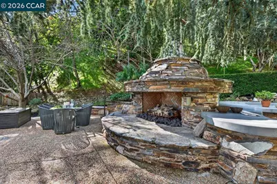 20 Monticello Ct, Lafayette, CA 94549 - Photo 43