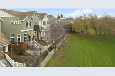 48962 Woodgrove Cmn, Fremont, CA 94539 - Photo 45