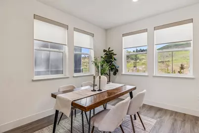 28957 Ashwell Ave, Hayward, CA 94544 - Photo 19