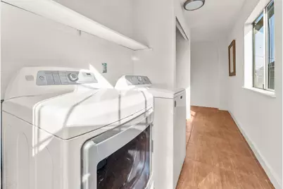 1431 10th St, Oakland, CA 94607 - Photo 11