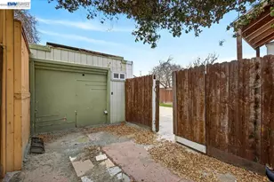 559 Civic Center St, Richmond, CA 94804 - Photo 33