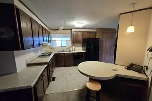 131 Banyon Dr, Pittsburg, CA 94565 - Photo 5