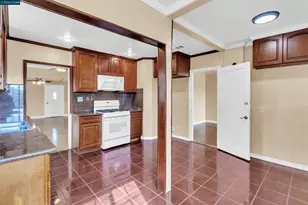 66 Murdock St, Richmond, CA 94804 - Photo 5