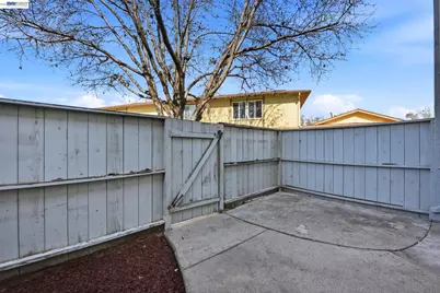 34597 Bluestone Cmn, Fremont, CA 94555 - Photo 31