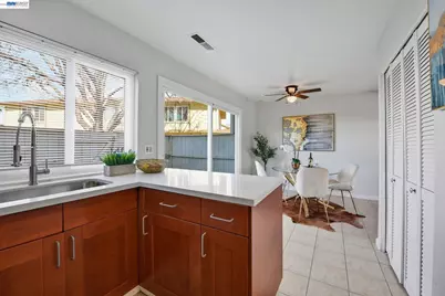 34597 Bluestone Cmn, Fremont, CA 94555 - Photo 13