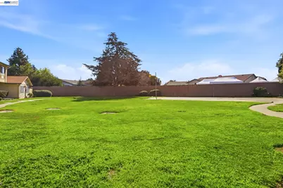 34597 Bluestone Cmn, Fremont, CA 94555 - Photo 35