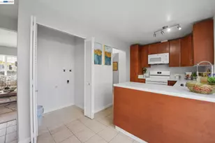 34597 Bluestone Common, Fremont, CA 94555 - Photo 9