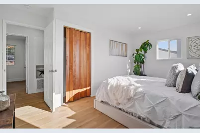 14644 Saturn Dr, San Leandro, CA 94578 - Photo 23