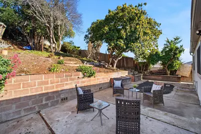 14644 Saturn Dr, San Leandro, CA 94578 - Photo 35