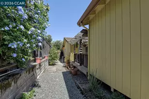 645 Keith Ct, Walnut Creek, CA 94597 - Photo 25