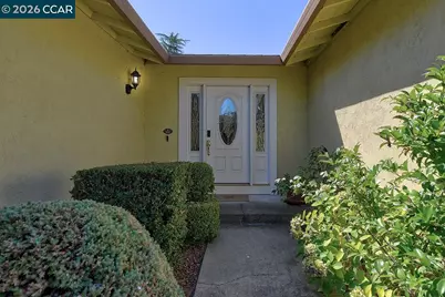 645 Keith Ct, Walnut Creek, CA 94597 - Photo 5