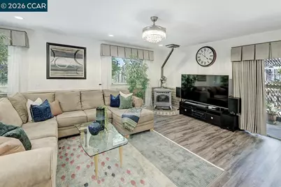 645 Keith Ct, Walnut Creek, CA 94597 - Photo 15