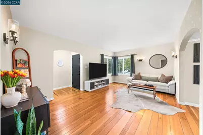 3649 Shone Ave, Oakland, CA 94605 - Photo 3