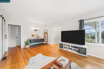 3649 Shone Ave, Oakland, CA 94605 - Photo 5