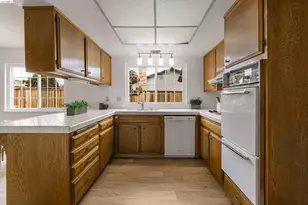 1631 Limewood Pl, Pittsburg, CA 94565 - Photo 27