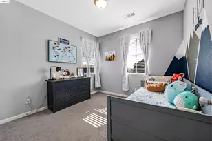 1589 Friendly St, Manteca, CA 95337 - Photo 37