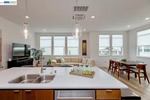 2885 Tradewind Dr, Alameda, CA 94501 - Photo 17