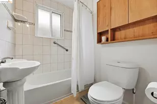 946 Kains Ave, Albany, CA 94706 - Photo 35