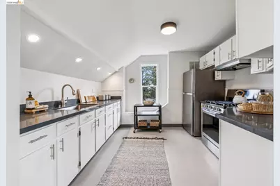 15 Olive Ave, Piedmont, CA 94611 - Photo 43