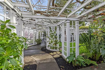 15 Olive Ave, Piedmont, CA 94611 - Photo 55