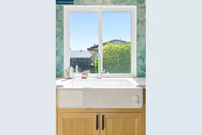 1194 Ventura Dr, Pittsburg, CA 94565 - Photo 19