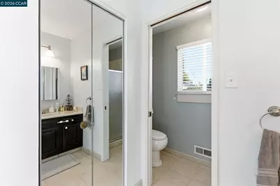 1194 Ventura Dr, Pittsburg, CA 94565 - Photo 33