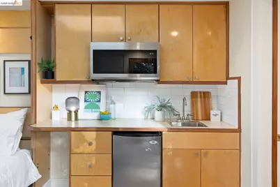 328 Glendale Avenue, Oakland, CA 94618 - Photo 33