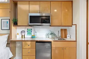 328 Glendale Ave, Oakland, CA 94618 - Photo 33