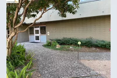 398 Adams St #204, Oakland, CA 94610 - Photo 1