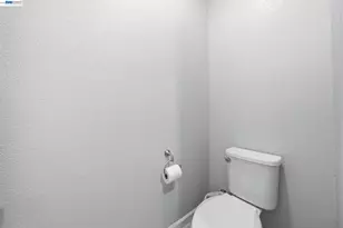 972 Flurry Dr, Livermore, CA 94550 - Photo 31