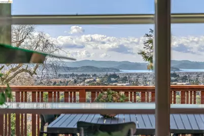 5861 Bernhard Ave, Richmond, CA 94805 - Photo 15