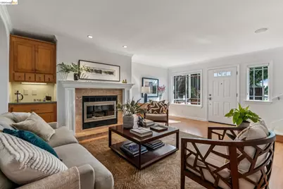 5861 Bernhard Ave, Richmond, CA 94805 - Photo 5