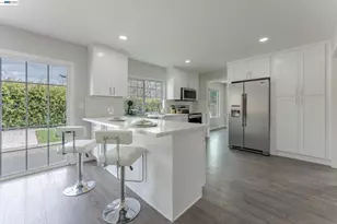 32224 Sloccum Ct, Union City, CA 94587 - Photo 9