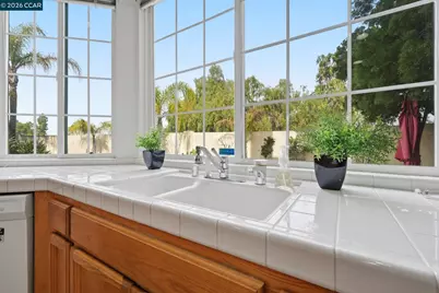 4729 Matterhorn Ct, Antioch, CA 94531 - Photo 3