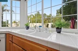 4729 Matterhorn Ct, Antioch, CA 94531 - Photo 3