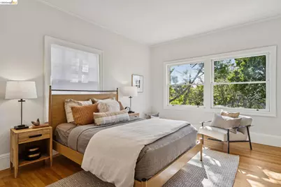 301 El Cerrito Avenue, Piedmont, CA 94611 - Photo 17