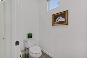 5630 Central Pkwy, Dublin, CA 94568 - Photo 21