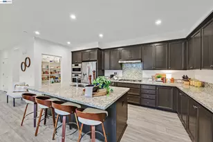 5630 Central Pkwy, Dublin, CA 94568 - Photo 11