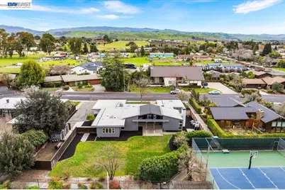 4669 Almond Cir, Livermore, CA 94550 - Photo 47