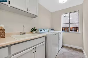 425 Donner Way, San Ramon, CA 94582 - Photo 39