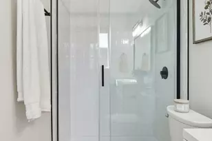 2956 Mullens Dr, Richmond, CA 94806 - Photo 17