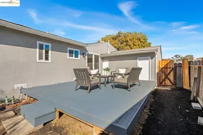 2956 Mullens Dr, Richmond, CA 94806 - Photo 23