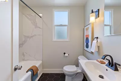 1512 Hearst Ave, Berkeley, CA 94703 - Photo 19