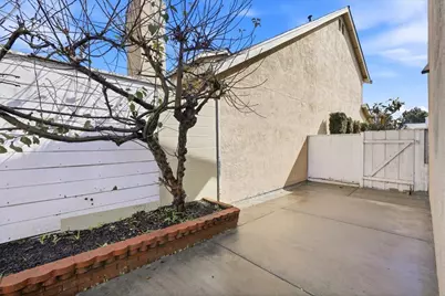 542 White Fir Dr, San Leandro, CA 94577 - Photo 45