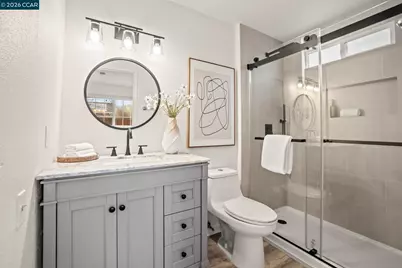 880 Madigan Ave, Concord, CA 94518 - Photo 21