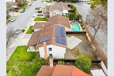 36957 Reynolds Dr, Fremont, CA 94536 - Photo 27